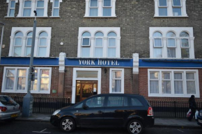  York Hotel  Илфорд
